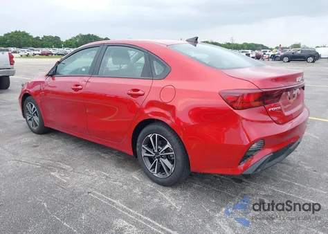 2023 Kia Forte Lxs из США, поврежденный, VIN 3KPF24AD9PE560162